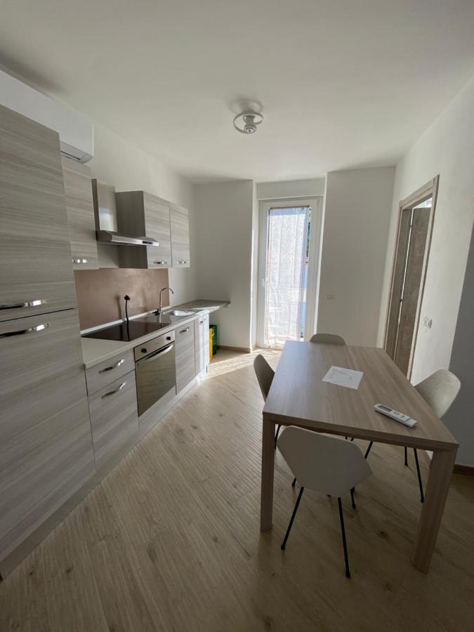Around Lago Maggiore Apartments Reno Di Leggiuno Εξωτερικό φωτογραφία